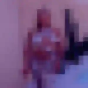 Mia, 32 ans, cherche un plan cul à Clermont-Ferrand