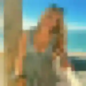 Julie, 23 ans, en ligne à Clessé pour une rencontre coquine
