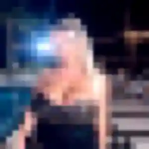 Oceane de Collobrières, 26 ans - plan cul discret