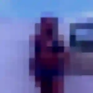 Elena, femme de 32 ans propose plan cul à Cologne