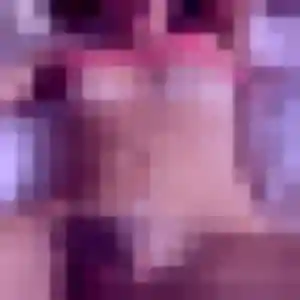 Talia, 20 ans, connectée à Commer pour une rencontre coquine