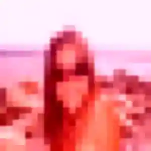 Photo de Emilie à Compreignac (22 ans) - plan cul anonyme