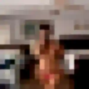 Salome, 33 ans, dispo pour plan cul à Corlay