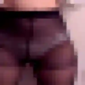 Alice, fille de 27 ans cherche plan cul à Cormeilles-en-Vexin