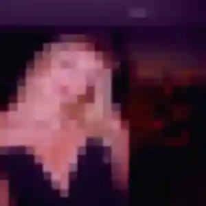 Elena, 33 ans, dispo pour plan cul à Cormoz