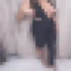 Photo de Laura à Cornas (34 ans) - plan cul sans inscription