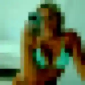 Contacte Lina, 19 ans à Coteaux-du-Blanzacais gratuitement
