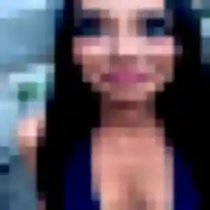 Rejoins Luna, 25 ans à Couëtron-au-Perche gratuitement