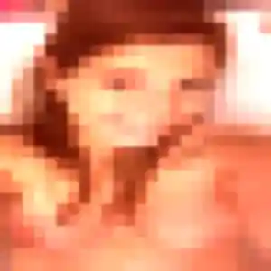 Anais, 21 ans, en ligne à Couloisy pour une rencontre coquine
