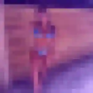 Rejoins Alicia, 21 ans à Créhen en privé