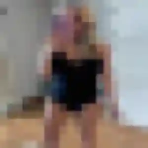 Talia (20 ans) à Creuzier-le-Vieux cherche un plan cul maintenant