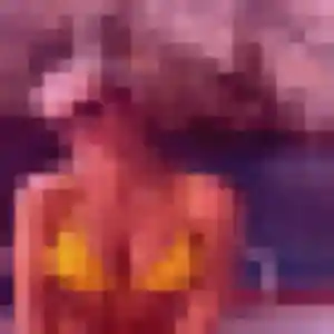 Heloise, fille de 21 ans propose plan cul à Crevin