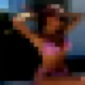 Sexy Mahaut, 24 ans à Crotelles - la contacter