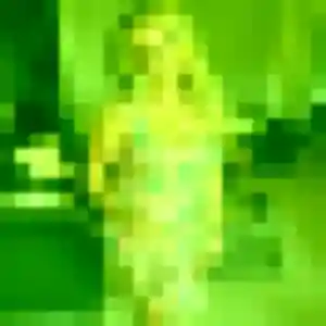Sexy Alice, 21 ans à Croutelle - voir sa photo