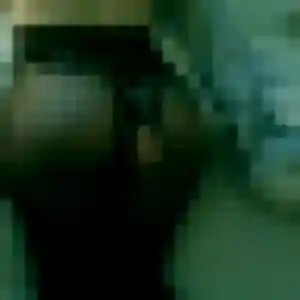 Constance, 22 ans, connectée à Crouttes-sur-Marne pour un plan cul