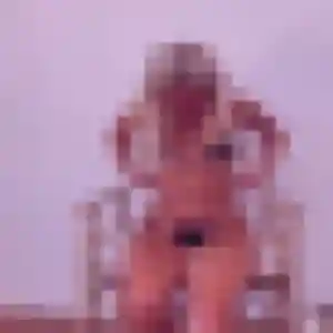 Mia, femme de 34 ans propose plan cul à Crozet