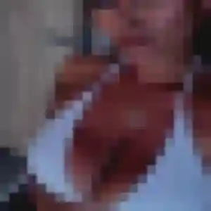 Naila, 19 ans, connectée à Dalhunden pour une rencontre coquine