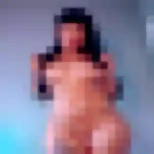 Photo privée de Lila, 26 ans à Dampierre-en-Yvelines - plan discret