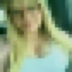 Photo exclusive de Tessa, 30 ans à Davayé - plan discret