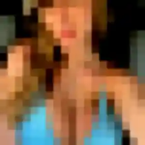 Yasmine (20 ans) à Denée propose un plan cul ce soir