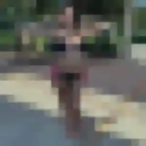 Photo de Alicia à Deux Rivières (34 ans) - plan cul anonyme