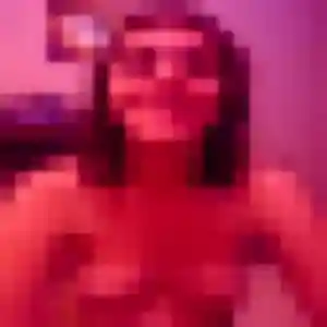 Jade (23 ans) à Dives-sur-Mer cherche une rencontre rapidement