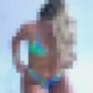 Rejoins Colombe, 32 ans à Dounoux en privé
