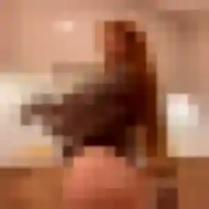 Elisa, 24 ans, connectée à Dry pour un plan cul
