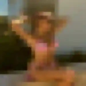 Aurelie, 25 ans, dispo pour plan cul à Écully