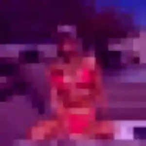 Clarisse, 28 ans, en ligne à Elliant pour une rencontre coquine