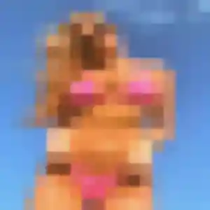 Giulia, 35 ans, cherche un plan cul à Épron