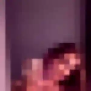 Rejoins Lina, 21 ans à Err gratuitement