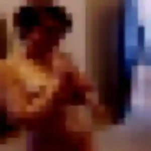 Salome, 32 ans, disponible à Erre pour une rencontre coquine