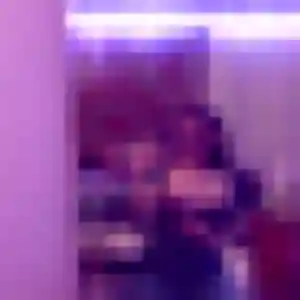Rencontre Violette, 20 ans à Esquay-Notre-Dame en privé
