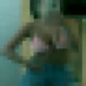 Naya (23 ans) à Etting propose une rencontre rapidement