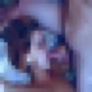 Chloe, 33 ans, connectée à Étuz pour une rencontre coquine