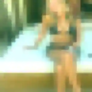 Photo de Stella à Faverolles-sur-Cher (23 ans) - plan cul anonyme