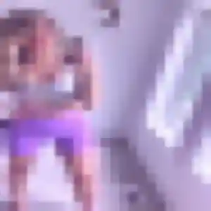 Aurelie, 19 ans, cherche un plan cul à Feigères