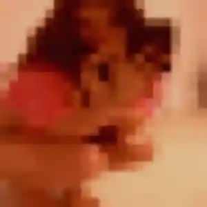 Découvre Alina, 31 ans à Fermanville en privé
