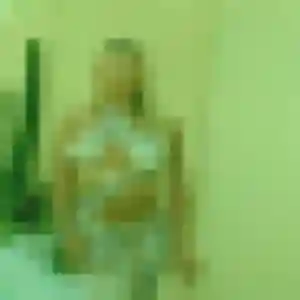 Mia de Festieux, 20 ans - plan cul discret