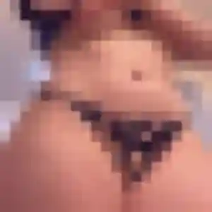 Rencontre Assia, 34 ans à Florac Trois Rivières gratuitement