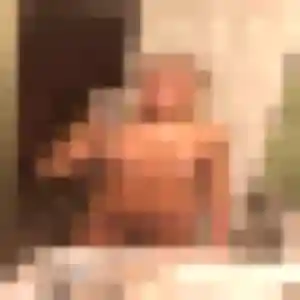 Photo exclusive de Violette, 32 ans à Fontaine-le-Bourg - plan discret