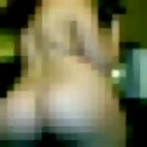 Candice, 19 ans, connectée à Fontenailles pour une rencontre coquine