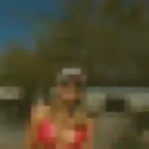 Ines de Fontenay-aux-Roses, 32 ans - plan cul sans lendemain