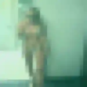 Lola, 24 ans, en ligne à Fontenilles pour une rencontre coquine