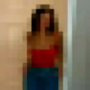Ines, fille de 23 ans cherche plan cul à Frangy-en-Bresse