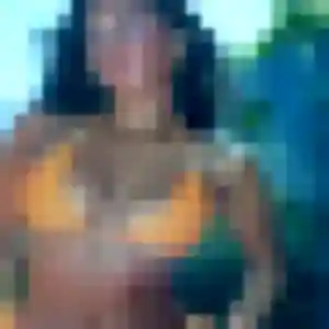 Eva, femme de 23 ans propose plan cul à Fresnay-l'Évêque
