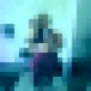 Jade, 20 ans, dispo pour plan cul à Frignicourt