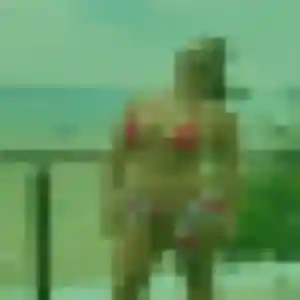 Hana, femme de 22 ans propose plan cul à Frontignan