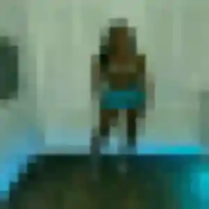 Photo exclusive de Roxane, 24 ans à Génébrières - plan discret